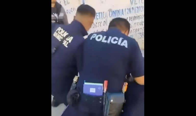 policias
